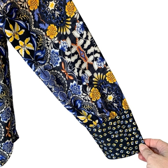 Loft petites boho style navy, yellow & orange floral long sleeve blouse. Size MP - Picture 5 of 11